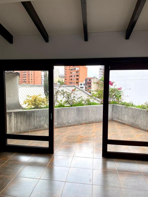 Casa de 4 alcobas en venta en La Arboleda, Cali, 750 m² · foto 5 de 24