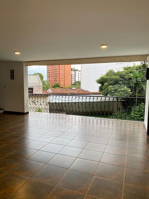 Casa de 4 alcobas en venta en La Arboleda, Cali, 750 m² · foto 11 de 24