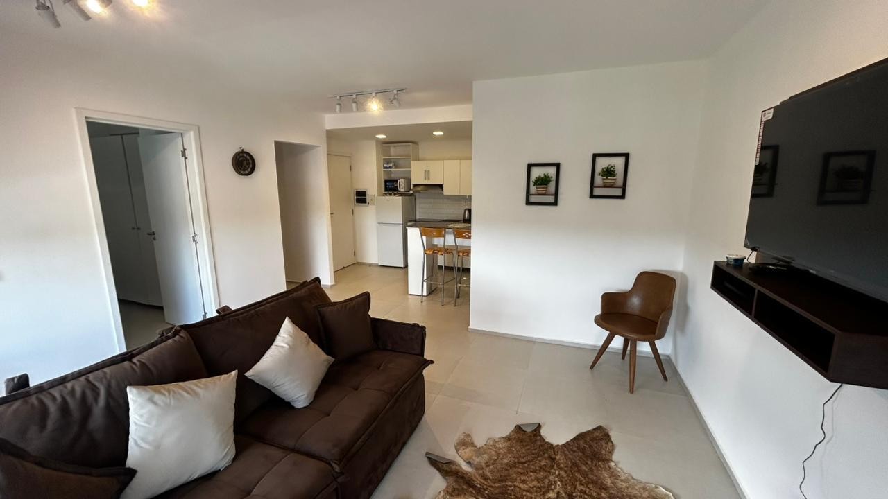 Alquilo dpto de 1 dormitorio amoblado.  EN EDIFICIO OGA CIUDAD JARDIN | LUQUE 41m2 — foto 3