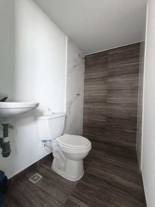 Apartamento de 3 alcobas en venta en Kilometro 8, Los Patios, 63 m² · foto 4 de 10