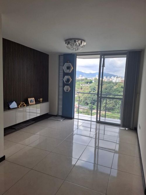 Apartamento de 3 alcobas en venta en Barajas, Pereira, 64 m² · foto 2 de 7