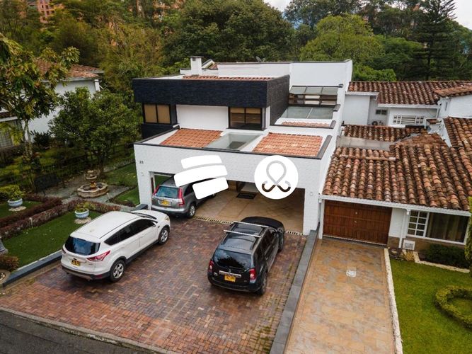 Casa de 5 alcobas en venta en El Poblado, Medellín, 538 m² · foto 7 de 24