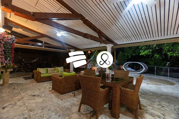Casa de 5 alcobas en venta en El Poblado, Medellín, 538 m² · foto 13 de 24