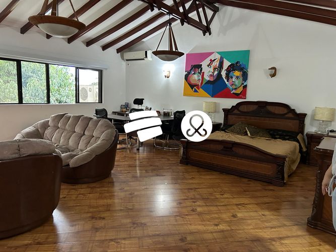 Casa de 5 alcobas en venta en El Poblado, Medellín, 538 m² · foto 16 de 24