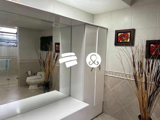 Casa de 5 alcobas en venta en El Poblado, Medellín, 538 m² · foto 17 de 24