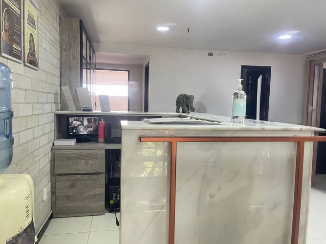 Oficina en arriendo en Villa Santa Teresa, Envigado, 50 m² · foto 2 de 10