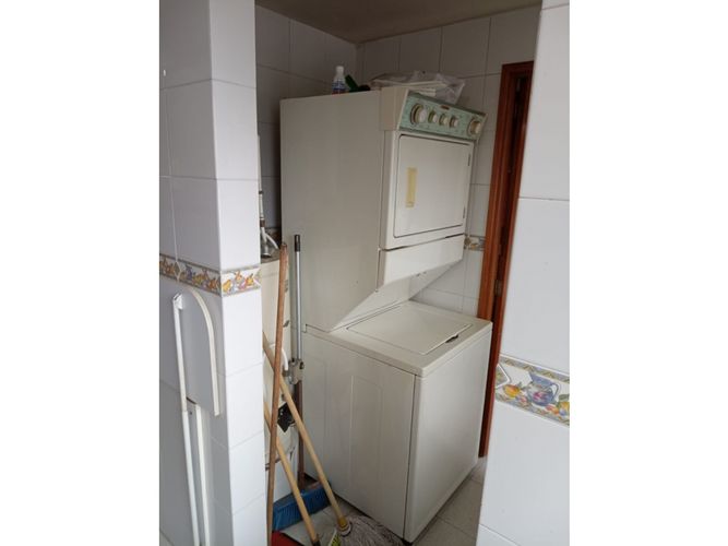 Apartamento de 3 alcobas en venta en Laureles, Medellín, 180 m² · foto 17 de 24