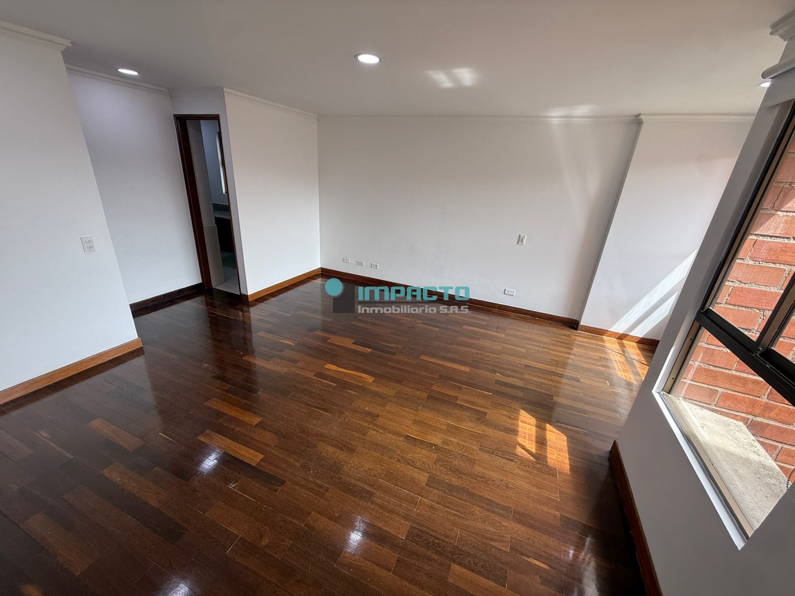 Apartamento en arriendo en El Tesoro, Medellín · foto 4 de 20