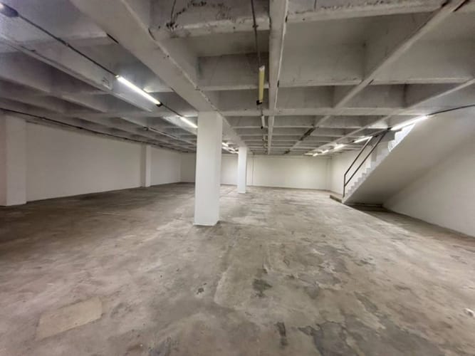 Bodega en arriendo en Viviendas Del Sur, Itagüí, 376 m² · foto 4 de 9