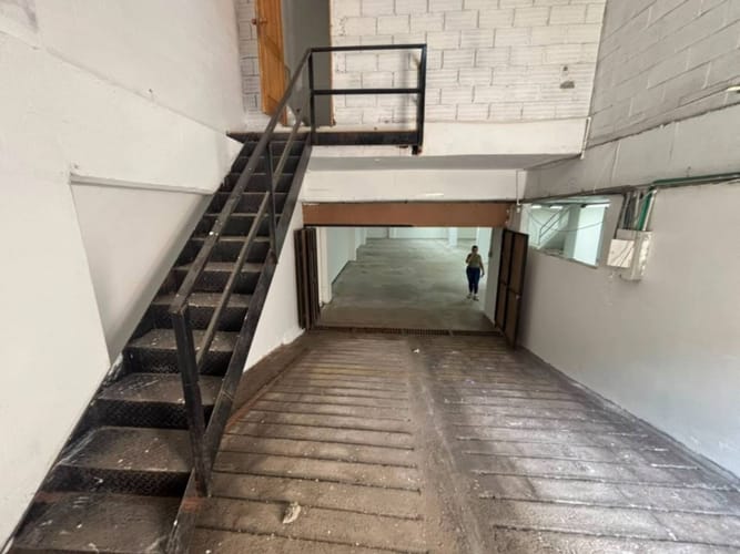 Bodega en arriendo en Viviendas Del Sur, Itagüí, 376 m² · foto 6 de 9