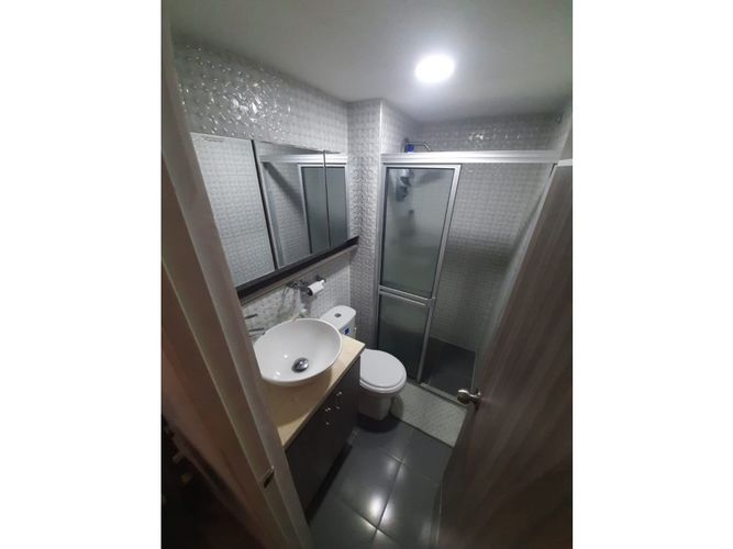 Apartamento de 3 alcobas en venta en Sector Cañaveralejo Guadalupe, Cali, 73 m² · foto 7 de 14