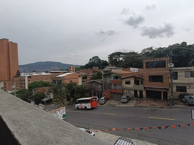 Bodega en arriendo en Boston, Medellín, 210 m² · foto 5 de 16