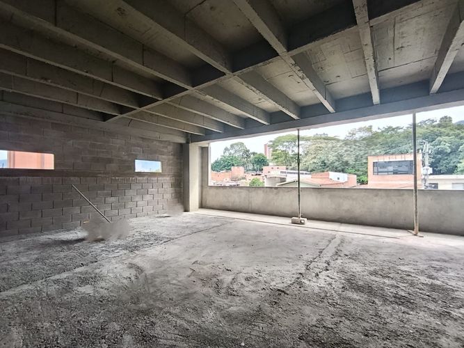 Bodega en arriendo en Boston, Medellín, 210 m² · foto 10 de 16