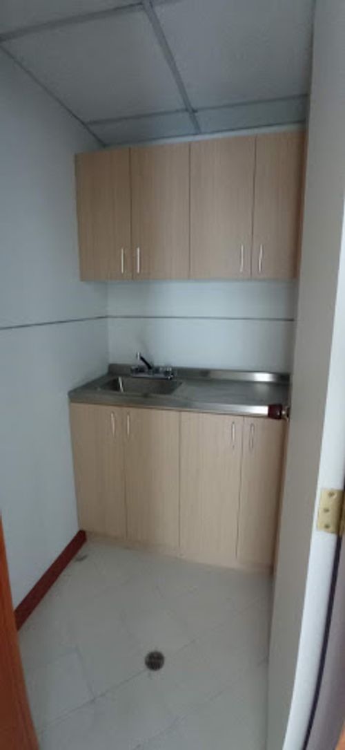 Oficina en arriendo en Milla De Oro, Medellín, 90 m² · foto 7 de 8