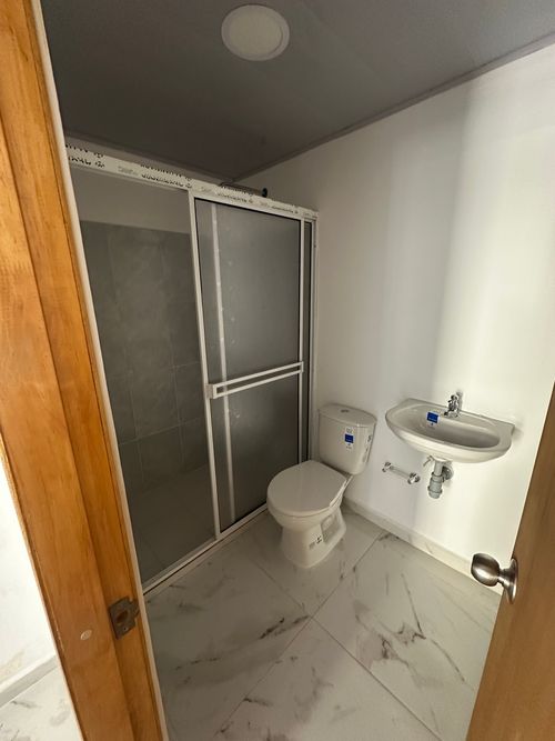 Apartamento de 2 alcobas en venta en Chorreras De Don Juan, Bucaramanga, 49 m² · foto 4 de 9