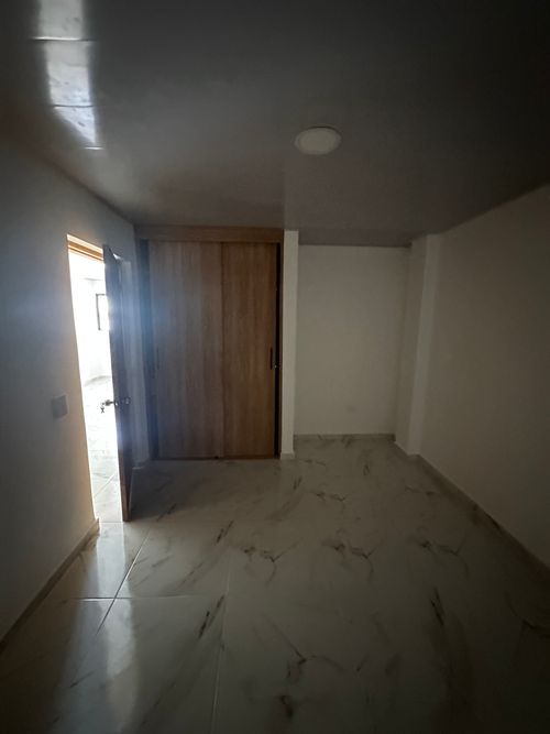 Apartamento de 2 alcobas en venta en Chorreras De Don Juan, Bucaramanga, 49 m² · foto 7 de 9