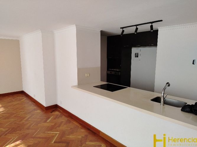 Apartamento de 2 alcobas en arriendo en Lalinde, Medellín, 96 m² · foto 3 de 24