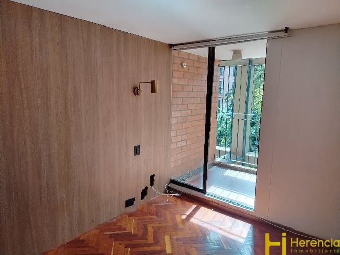 Apartamento de 2 alcobas en arriendo en Lalinde, Medellín, 96 m² · foto 16 de 24