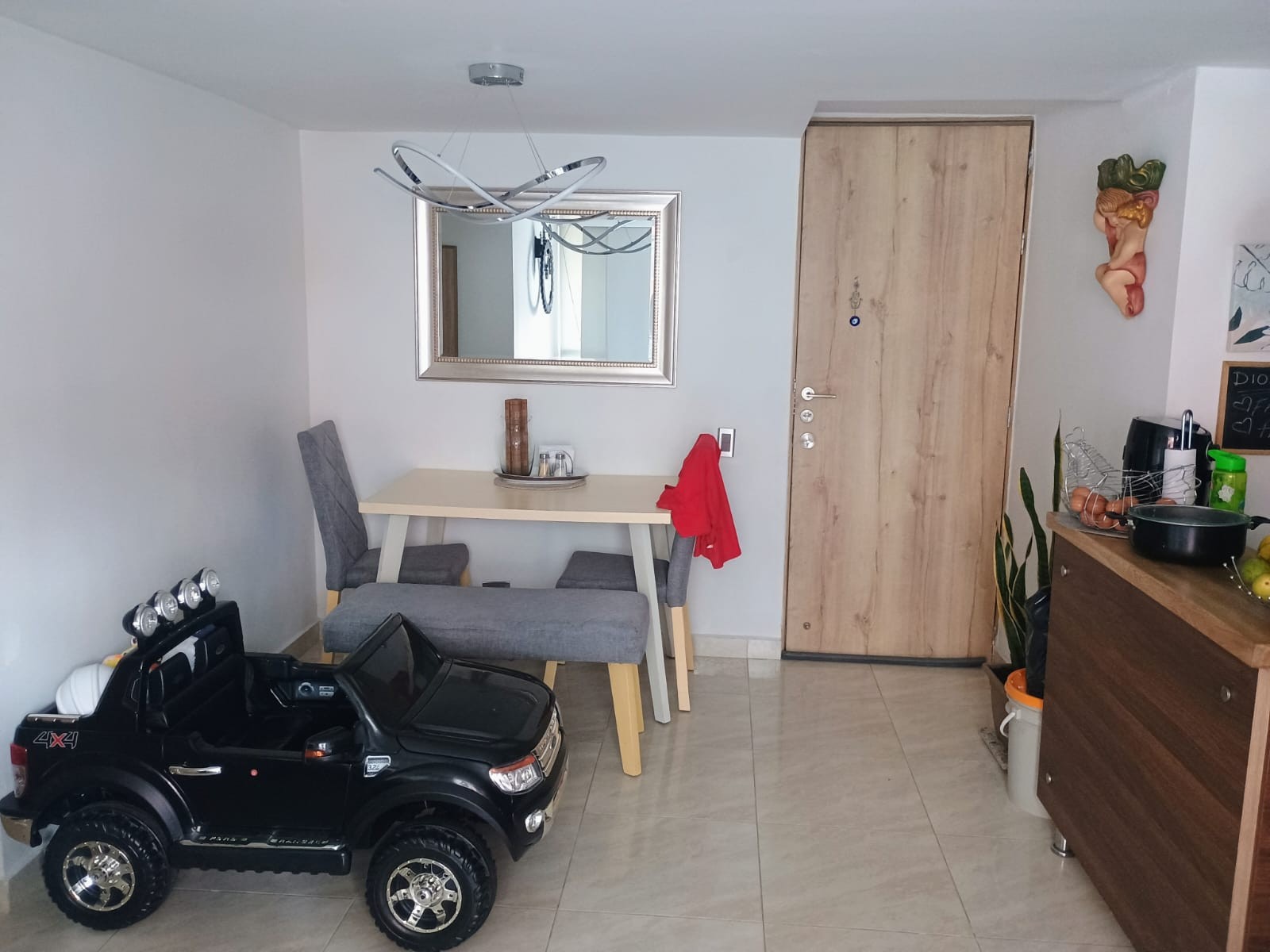 Apartamento en venta en Triana, La Estrella · foto 3 de 24