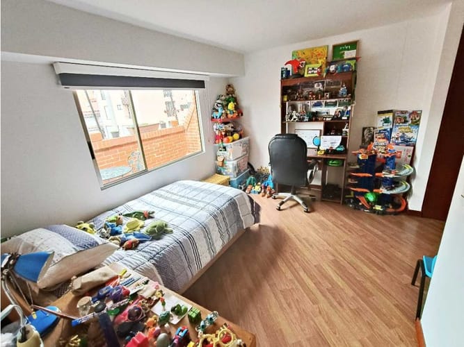 Apartamento de 2 alcobas en venta en Chico, Bogotá, 117 m² · foto 13 de 24
