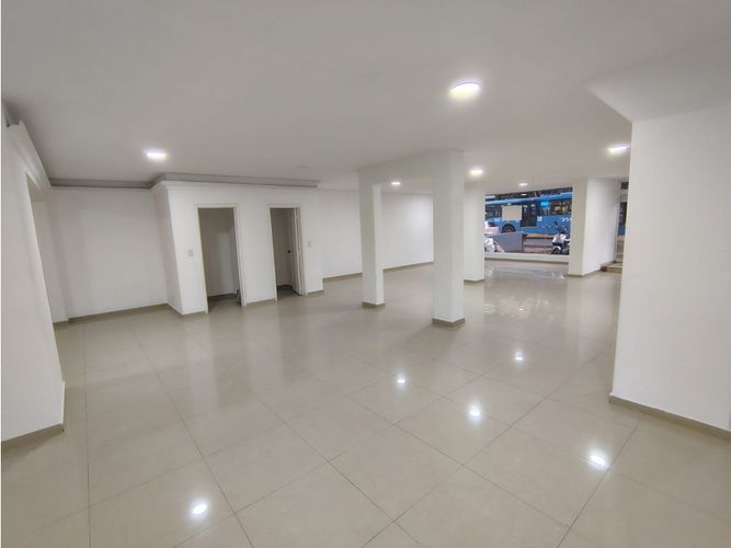 Oficina en arriendo en Santa Monica, Cali, 200 m² · foto 7 de 14