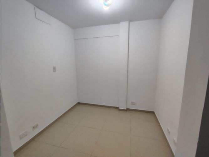 Oficina en arriendo en Santa Monica, Cali, 200 m² · foto 9 de 14