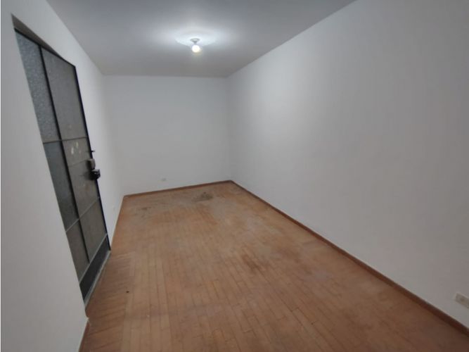 Oficina en arriendo en Santa Monica, Cali, 200 m² · foto 13 de 14
