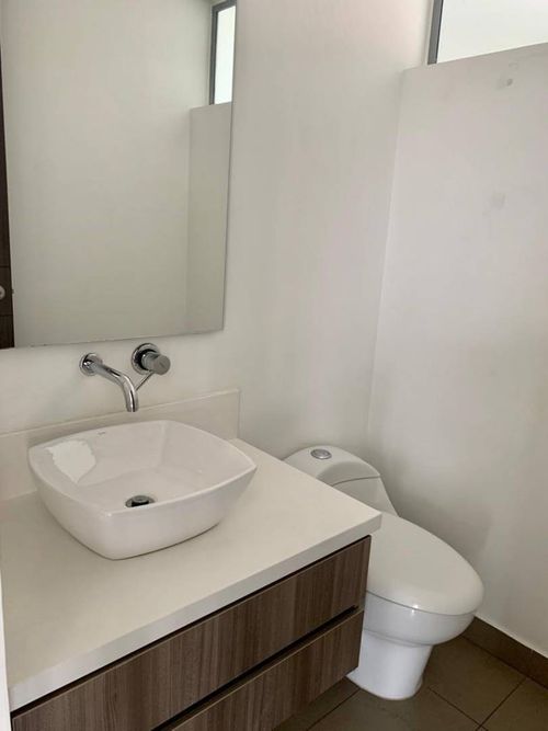 Apartamento de 3 alcobas en arriendo en Santa Maria De Los Angeles, Medellín, 104 m² · foto 8 de 8