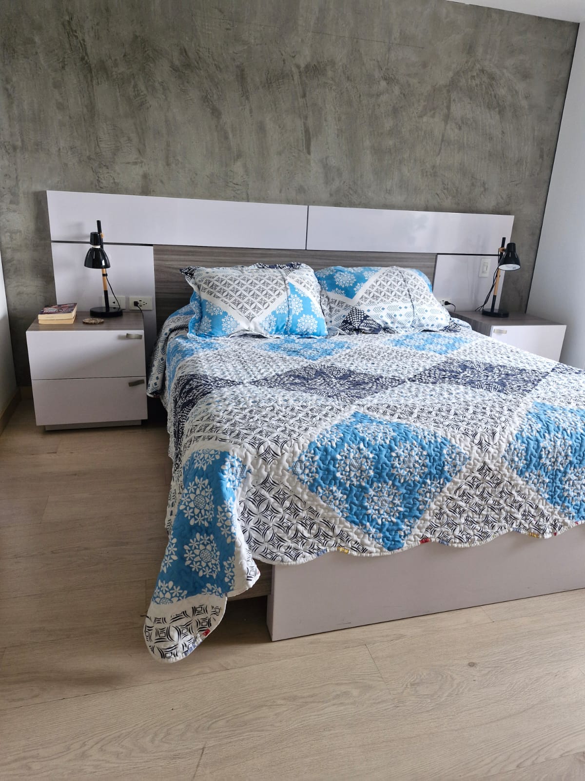 Apartamento en venta en Loma De Las Brujas, Envigado · foto 8 de 13