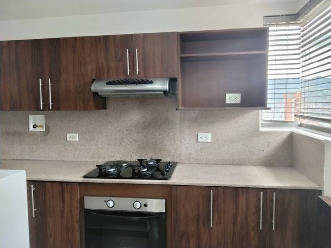 Apartamento de 3 alcobas en arriendo en Castropol, Medellín, 125 m² · foto 7 de 23