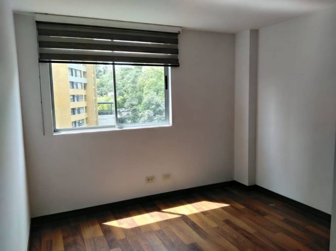 Apartamento de 3 alcobas en arriendo en Castropol, Medellín, 125 m² · foto 14 de 23