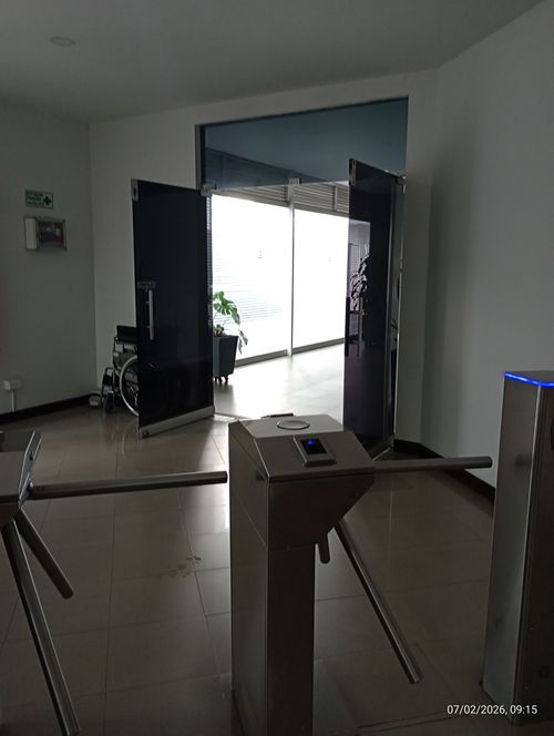 Oficina en arriendo en Chipichape, Cali, 44 m² · foto 18 de 18
