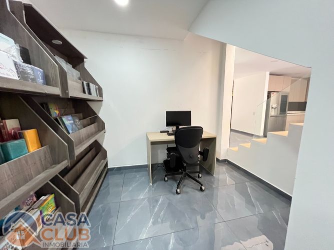 Casa de 5 alcobas en venta en Los Llanitos, Piedecuesta, 350 m² · foto 4 de 17