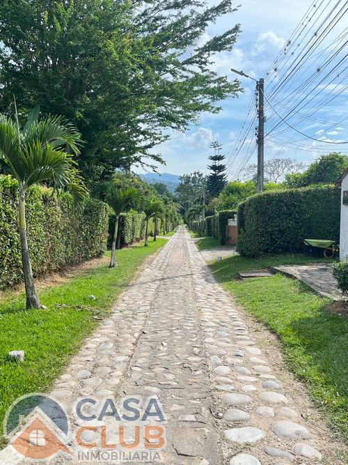 Casa de 5 alcobas en venta en Los Llanitos, Piedecuesta, 350 m² · foto 17 de 17