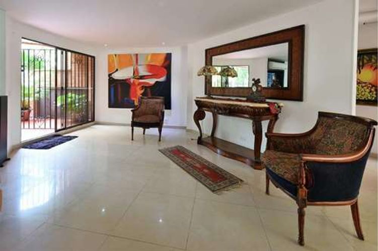Apartamento de 4 alcobas en venta en Villa Campestre, Barranquilla, 281 m² · foto 3 de 20