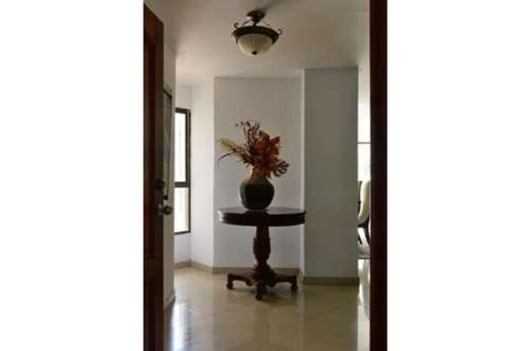 Apartamento de 4 alcobas en venta en Villa Campestre, Barranquilla, 281 m² · foto 6 de 20