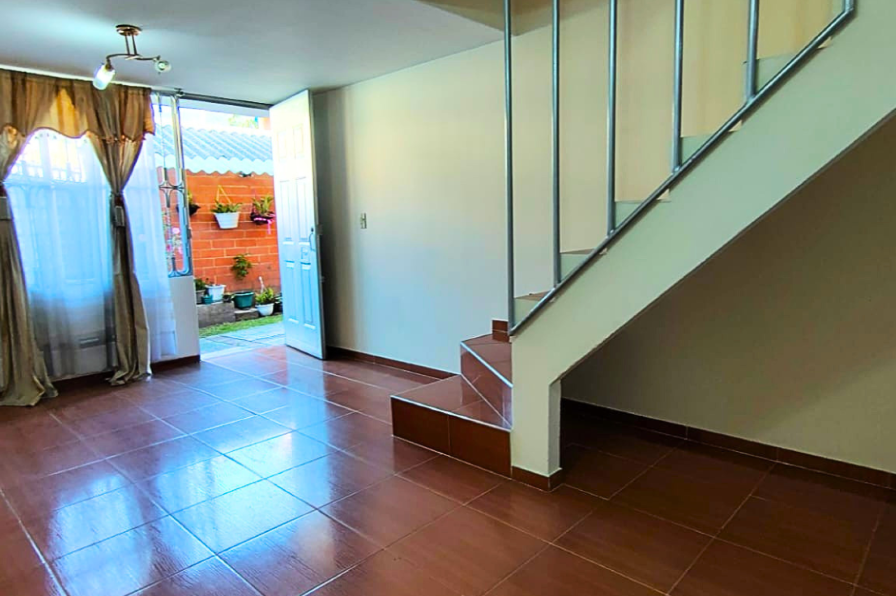 Casa en venta en Santa Ana Sur, Bogotá · foto 8 de 21