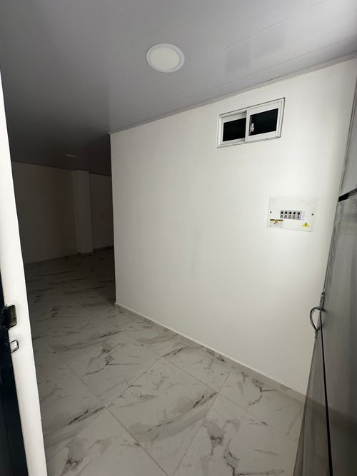 Apartamento de 3 alcobas en venta en Chorreras De Don Juan, Bucaramanga, 91 m² · foto 3 de 17
