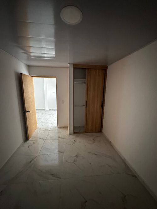 Apartamento de 3 alcobas en venta en Chorreras De Don Juan, Bucaramanga, 91 m² · foto 9 de 17
