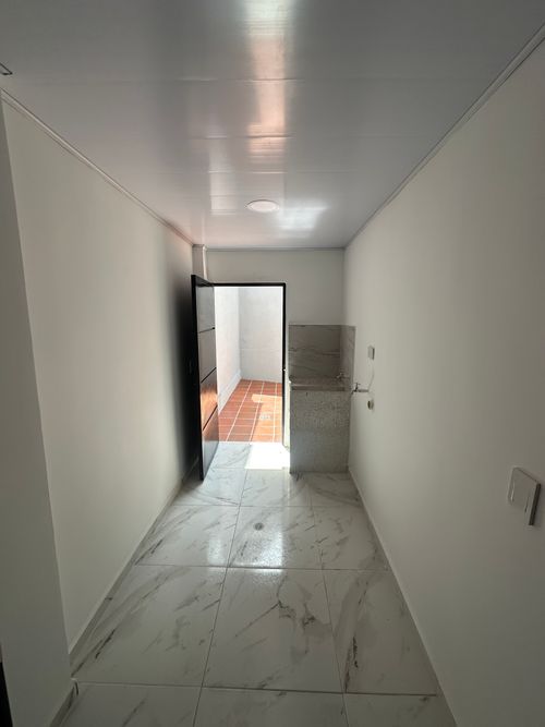 Apartamento de 3 alcobas en venta en Chorreras De Don Juan, Bucaramanga, 91 m² · foto 15 de 17