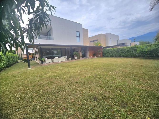 Casa de 5 alcobas en venta en Pance, Cali, 300 m² · foto 9 de 23