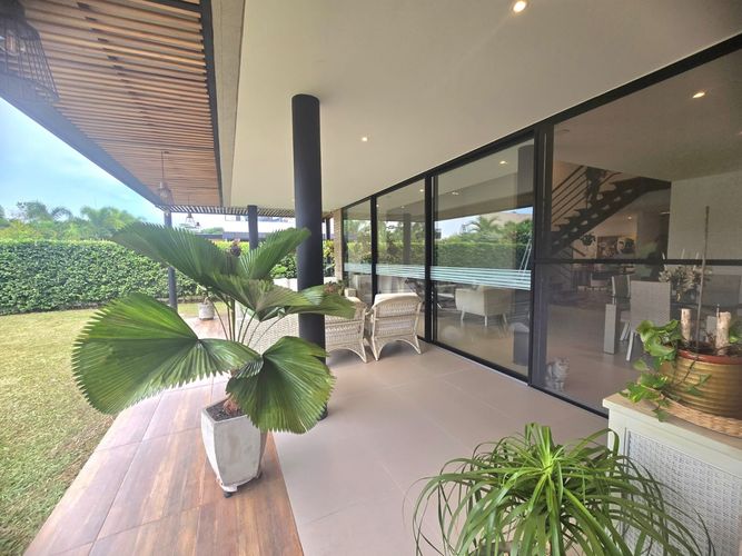 Casa de 5 alcobas en venta en Pance, Cali, 300 m² · foto 5 de 23