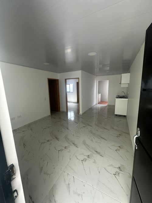 Apartamento de 3 alcobas en venta en Chorreras De Don Juan, Bucaramanga, 70 m² · foto 4 de 19