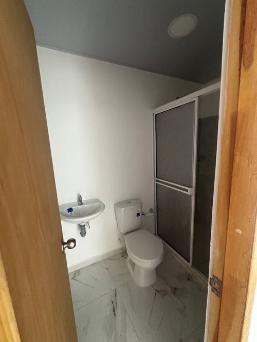 Apartamento de 3 alcobas en venta en Chorreras De Don Juan, Bucaramanga, 70 m² · foto 18 de 19