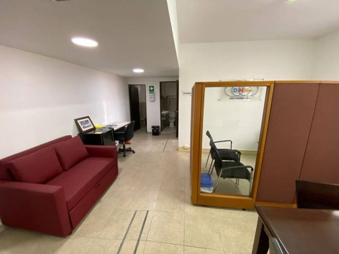 Oficina en arriendo en Naranjal, Medellín, 40 m² · foto 2 de 8