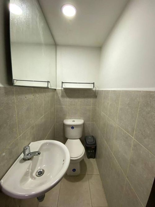 Oficina en arriendo en Naranjal, Medellín, 40 m² · foto 6 de 8