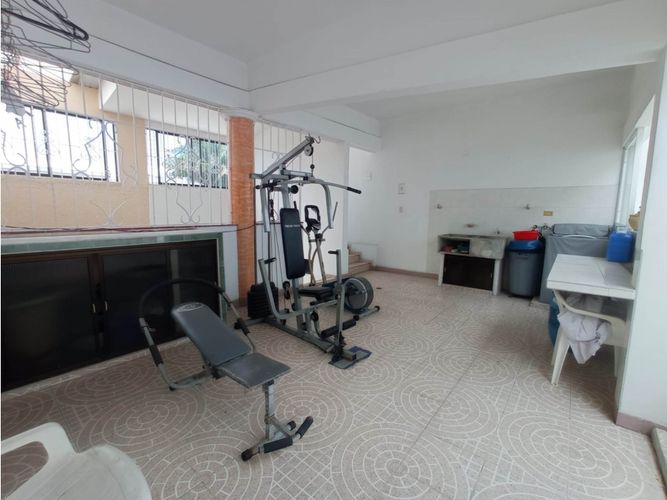 Casa de 5 alcobas en venta en Santa Ana, Palmira, 334 m² · foto 2 de 24