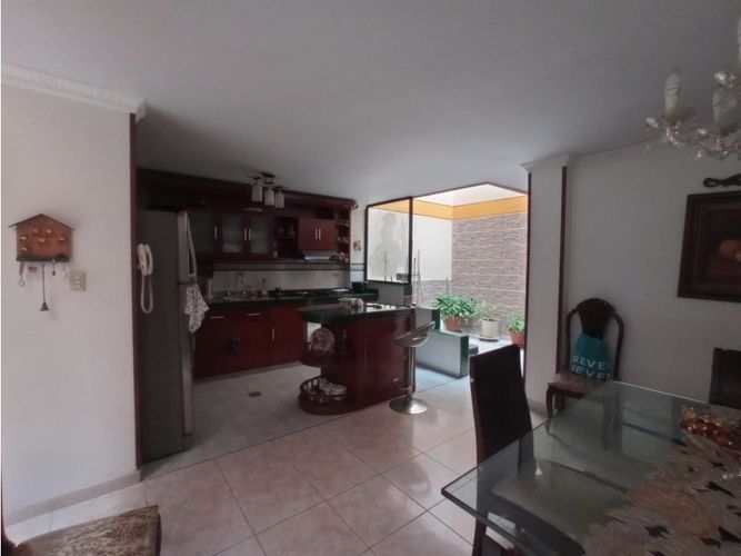 Casa de 5 alcobas en venta en Santa Ana, Palmira, 334 m² · foto 11 de 24