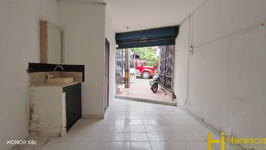 Local en arriendo en San Fernando, Itagüí, 25 m² · foto 8 de 8
