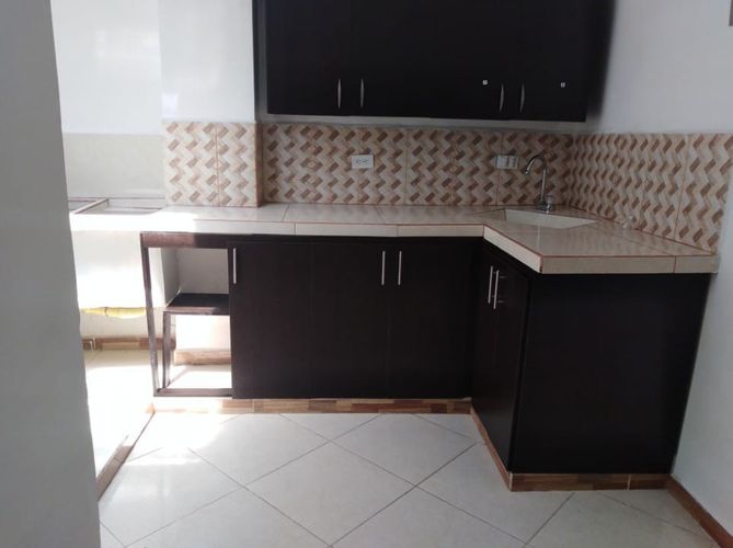 Casa de 3 alcobas en venta en Bombona No.1, Medellín, 134 m² · foto 7 de 19
